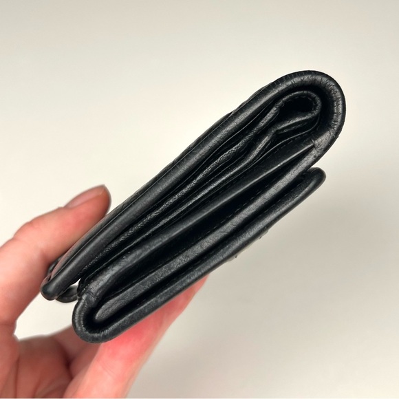 Christian Dior Compact Snap Wallet Floating Charm Logo - Picture 4 of 8